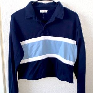 cropped navy blue top with collar